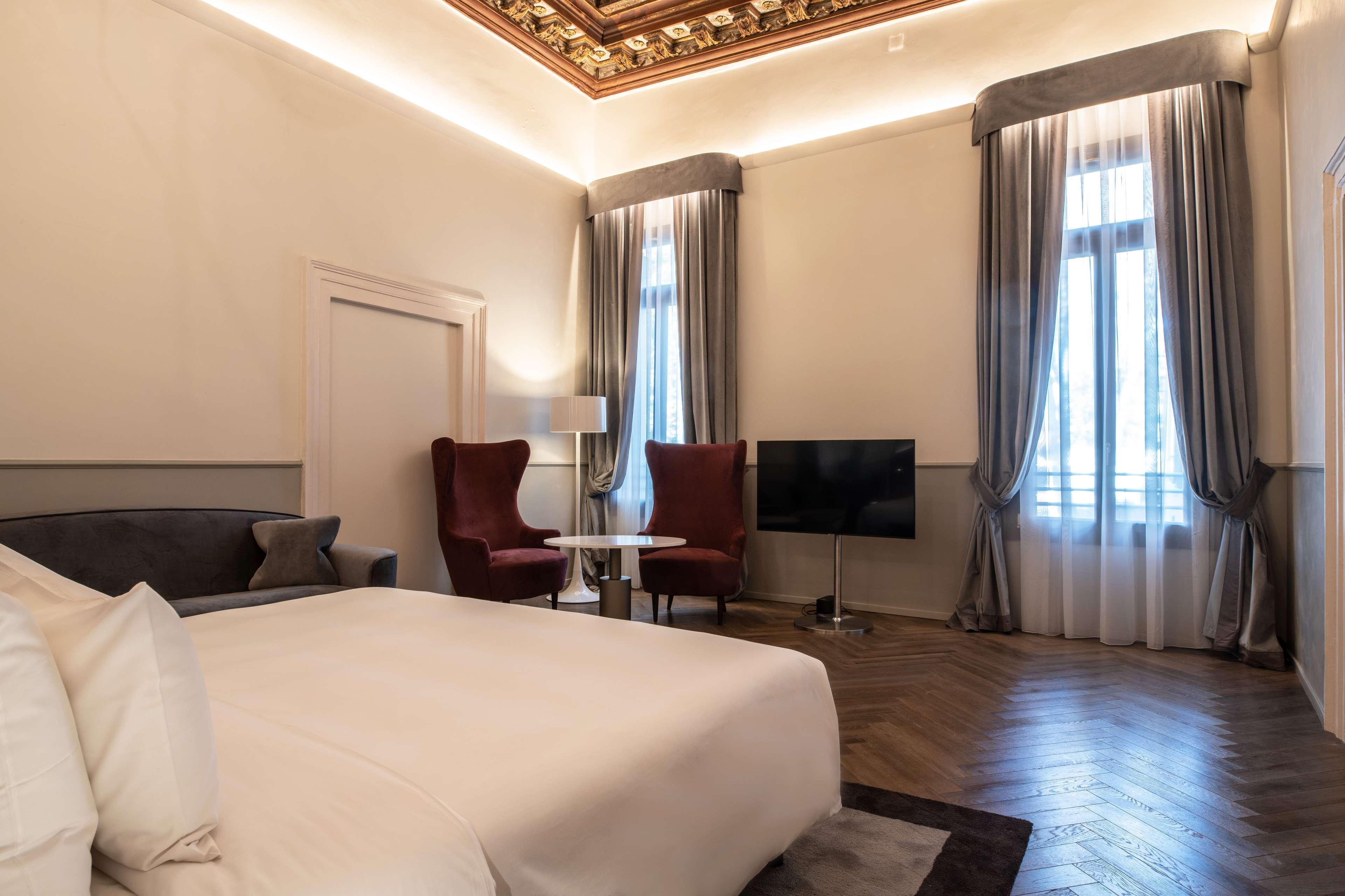 Radisson Collection Hotel, Palazzo Nani Venedig Exteriör bild Deluxe room